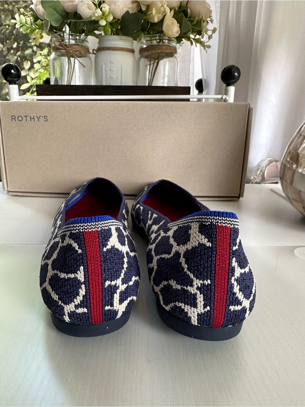 Rothy’s The Point Indigo Giraffe Flats NIB Retired Rare Size 9.5 - Picture 6 of 8